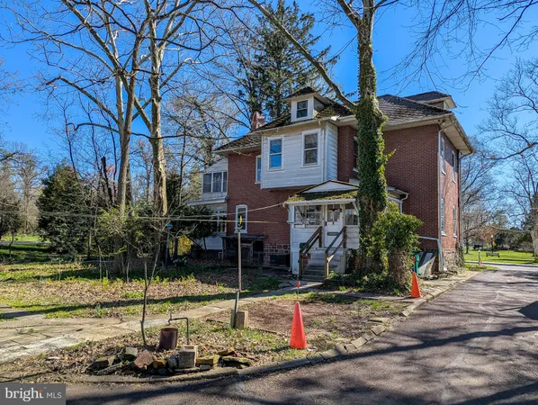 $430,000 | 349 East Main Street, Lansdale, PA 19446