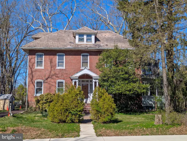$430,000 | 349 East Main Street, Lansdale, PA 19446