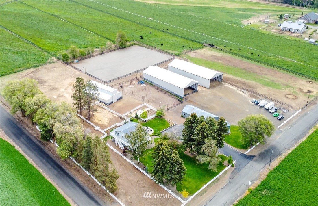 70 Ross Road Ellensburg, WA 98926 - Photo 6 of 40 Gallery Image 6