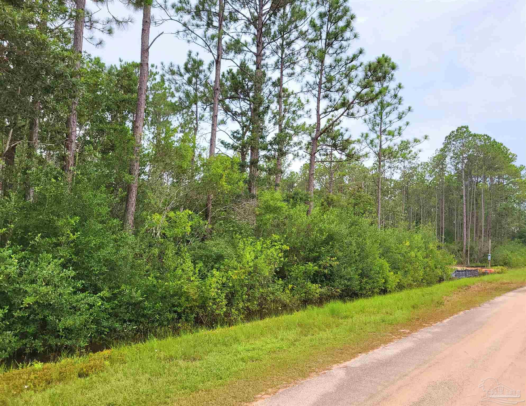 6617 Filbert Street Navarre, FL 32566 - Photo 3 of 4 Gallery Image 3
