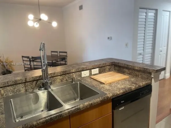 a close view of sink and tap