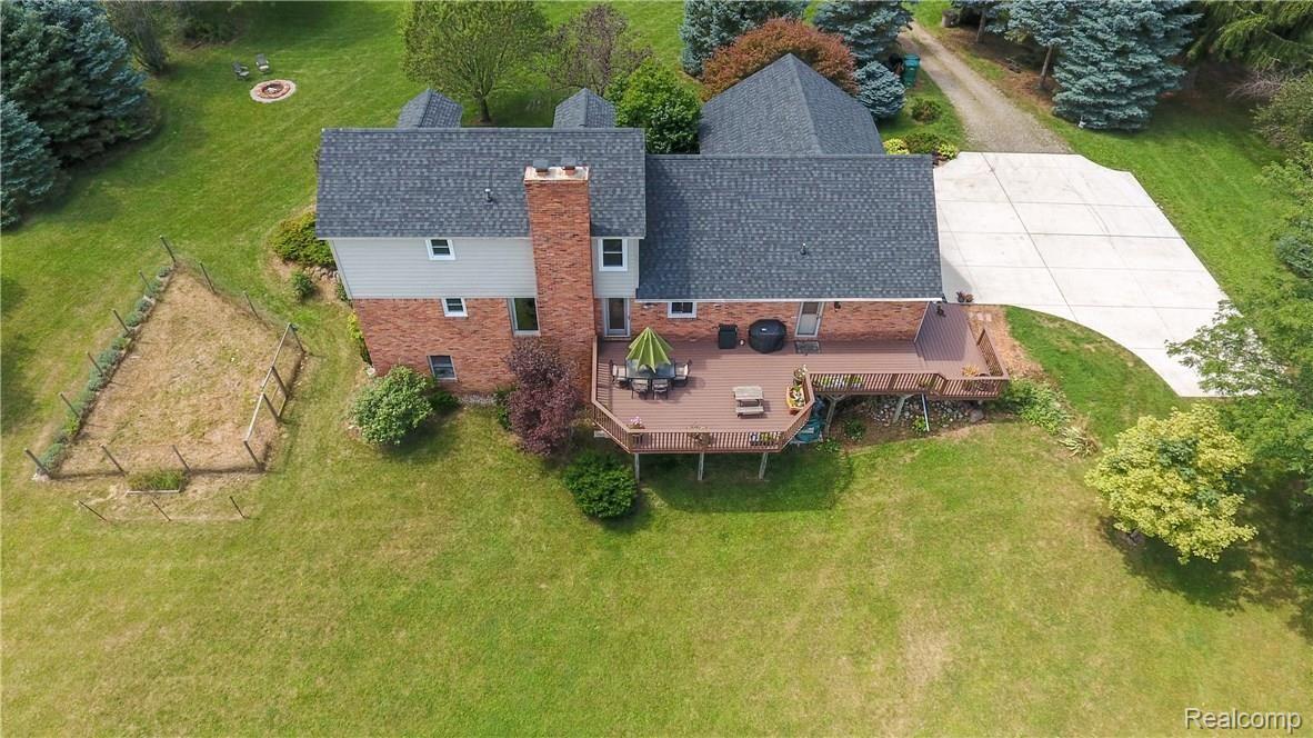 5955 Thomas Road Oxford, MI 48371 - Photo 2 of 46 DJI_0202.jpg