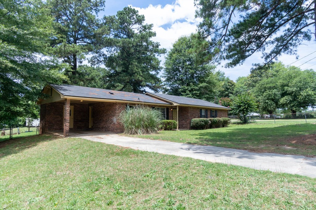 94 Whiterock Road Phenix City, AL 36869 - Photo 21 of 24 Gallery Image 21