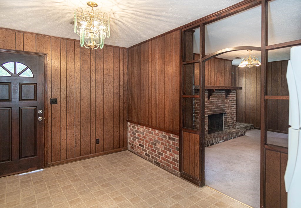 94 Whiterock Road Phenix City, AL 36869 - Photo 6 of 24 Gallery Image 6