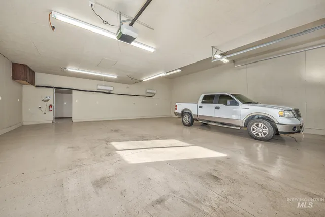 $660,000 | 2104 Shelley Drive, Payette, ID 83661