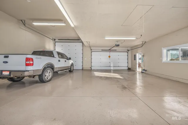 $660,000 | 2104 Shelley Drive, Payette, ID 83661