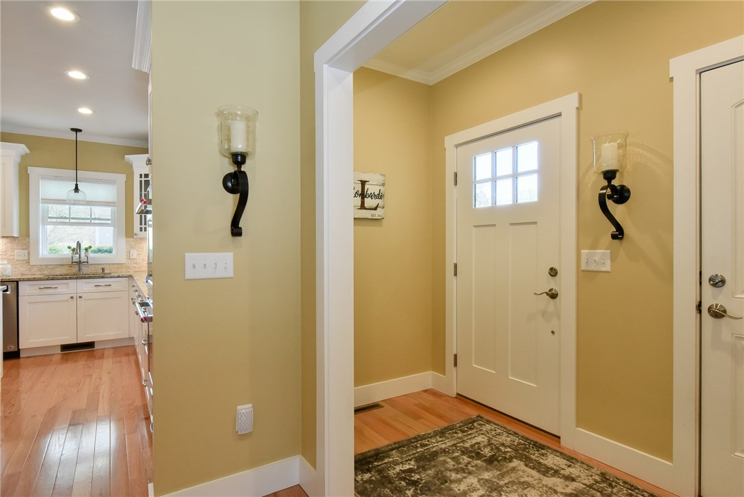 22 Primrose Drive Warwick, RI 02818 - Photo 21 of 44