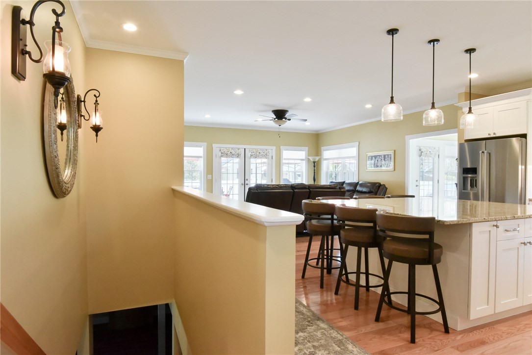 22 Primrose Drive Warwick, RI 02818 - Photo 22 of 44