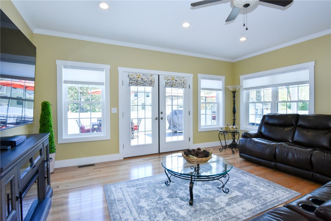 22 Primrose Drive Warwick, RI 02818 - Photo 29 of 44