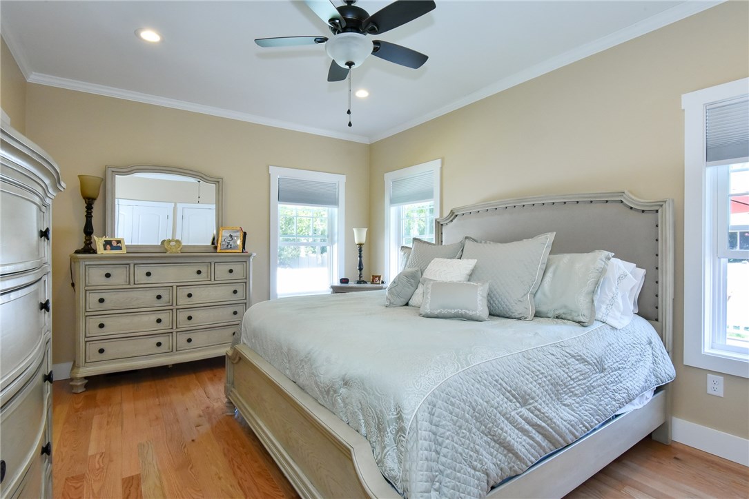 22 Primrose Drive Warwick, RI 02818 - Photo 30 of 44