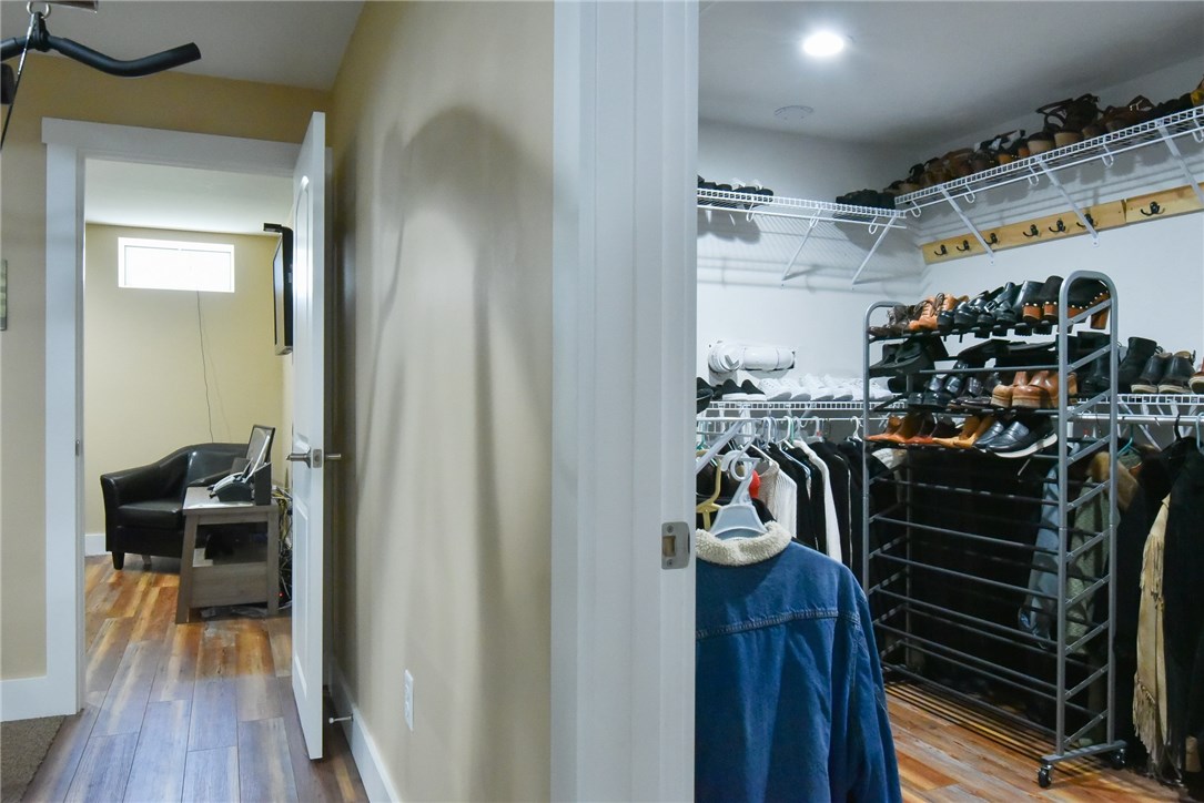 22 Primrose Drive Warwick, RI 02818 - Photo 39 of 44