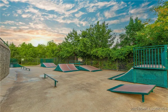 $30,000 | Lot 163-164 Imperial Point Drive, Four Seasons, MO 65049