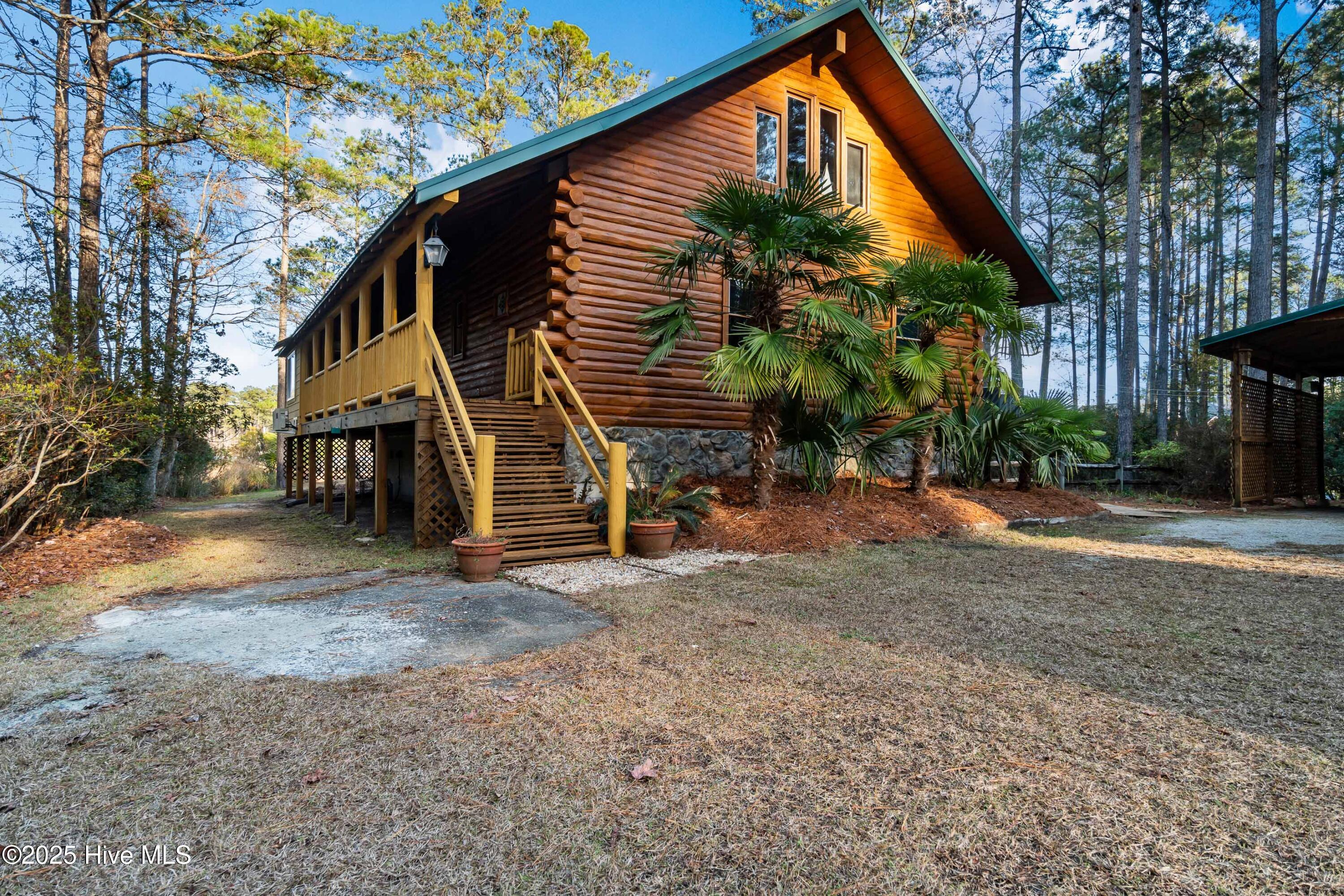 128 Fork Point Road Oriental, NC 28571 - Photo 7 of 54 007_Exterior