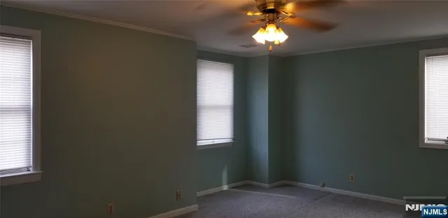 a view of a livingroom with window