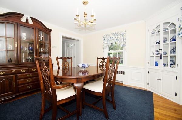 40 Hickory Cliff Road Newton, MA 02464 - Photo 5 of 15