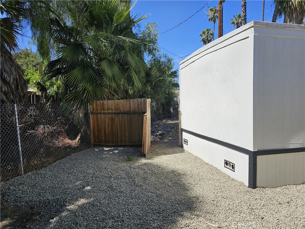 22775 Raymond Road Perris, CA 92570 - Photo 21 of 23