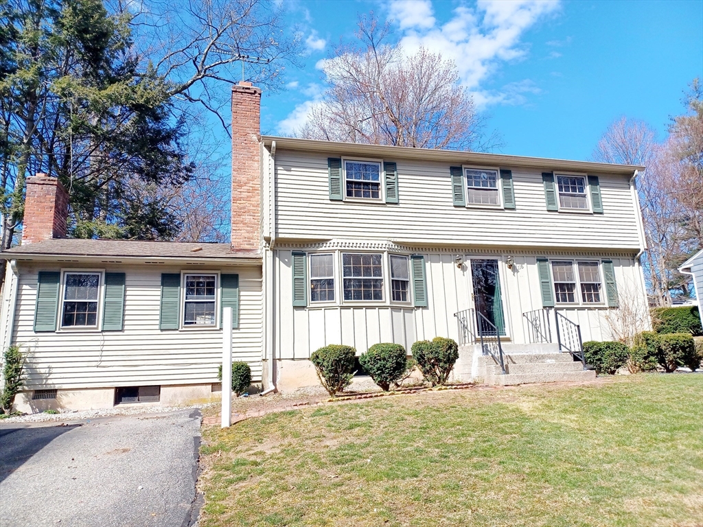 116 Colorado Street Springfield, MA 01118 - Photo 1 of 35 Gallery Image 1