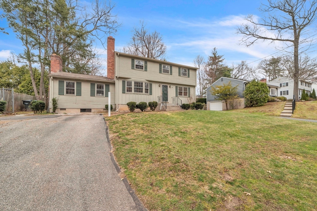 116 Colorado Street Springfield, MA 01118 - Photo 2 of 35 Gallery Image 2