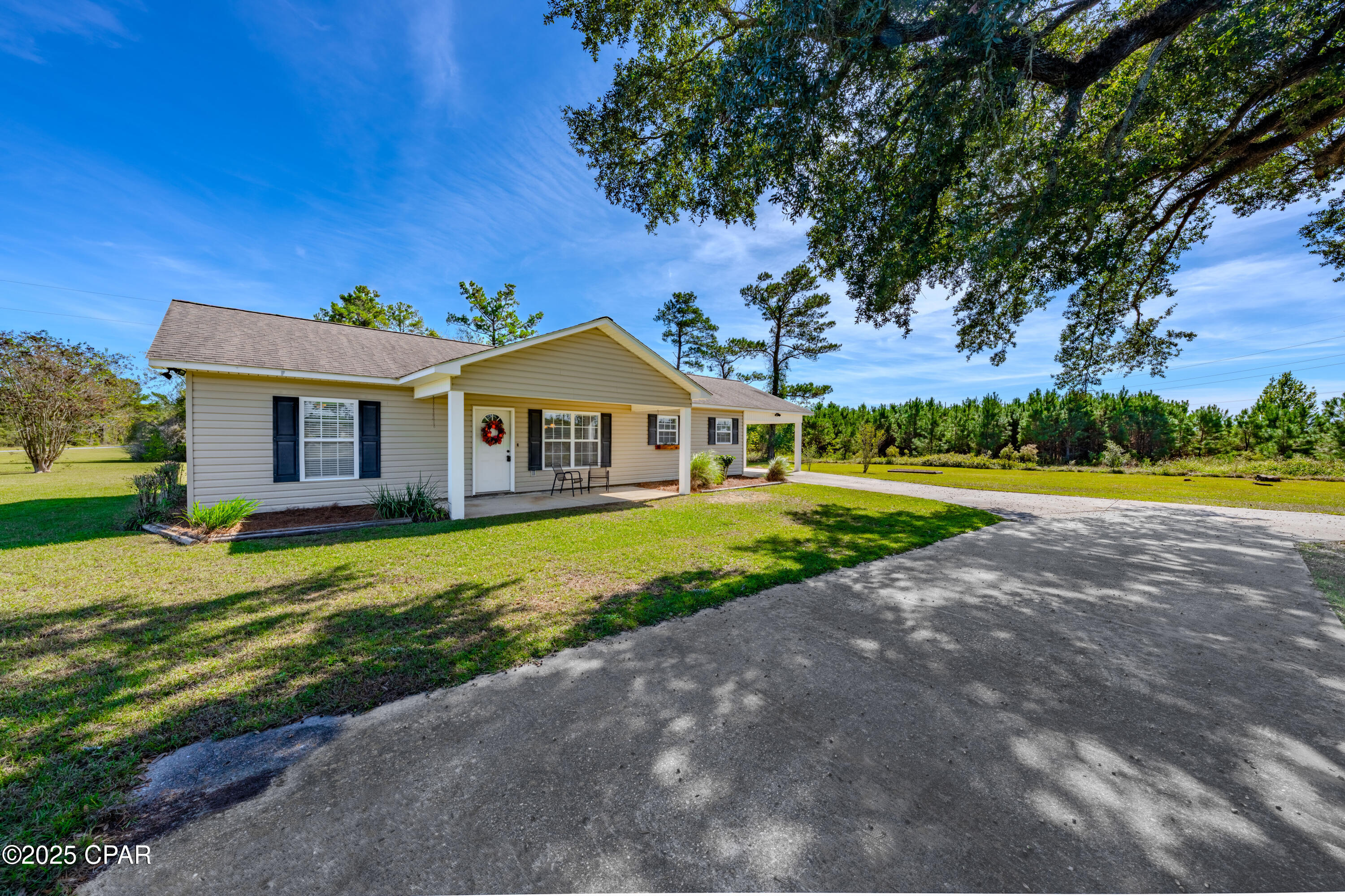 6731 Butler Road Grand Ridge, FL 32442 - Photo 27 of 28