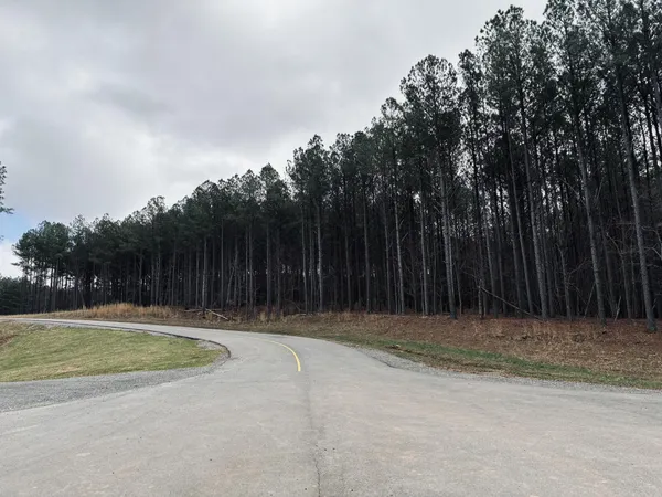 $275,000 | 215 Honeybee Court, Jasper, TN 37347