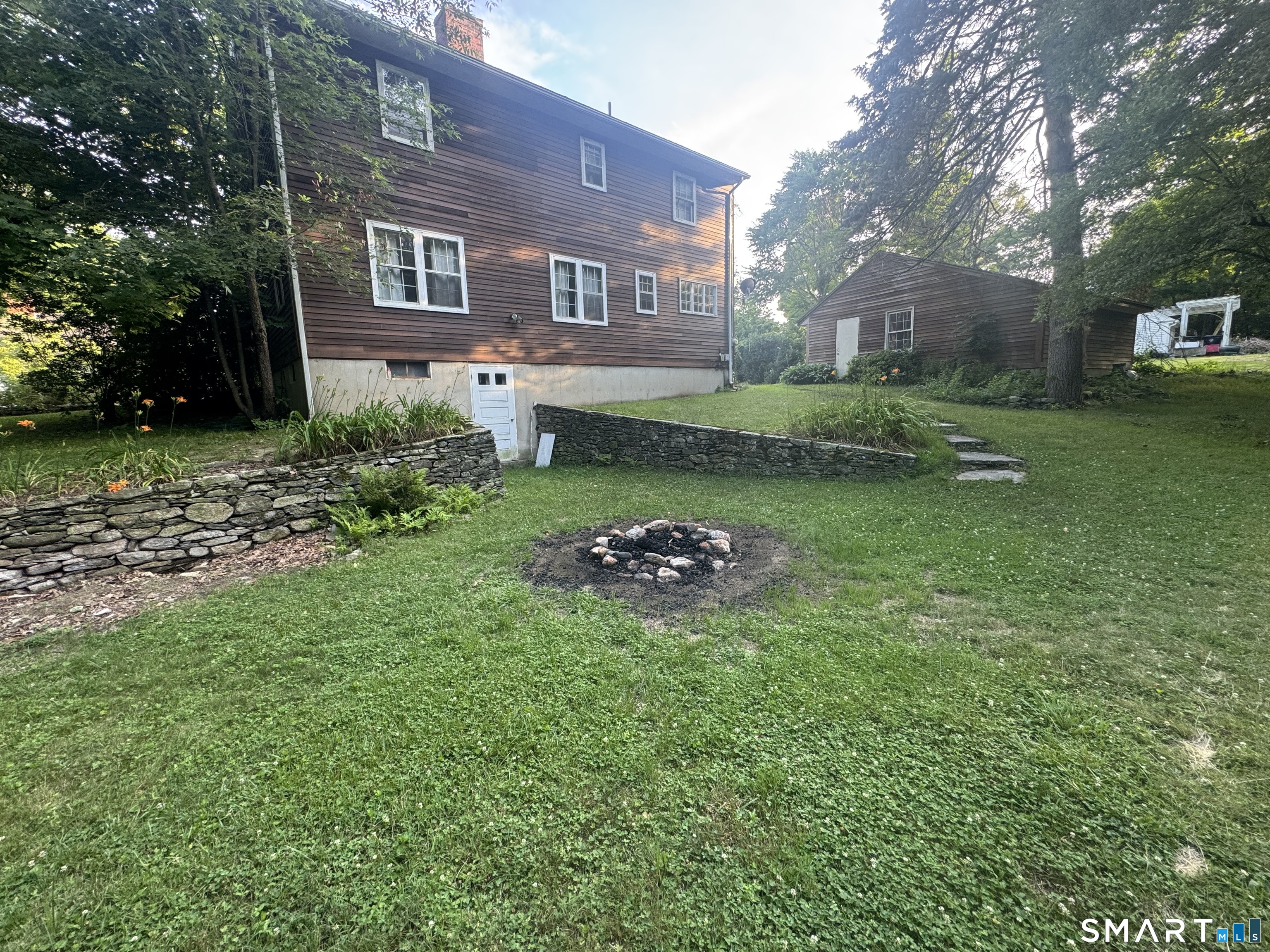 19 Washburn Street Windham, CT 06226 - Photo 12 of 26