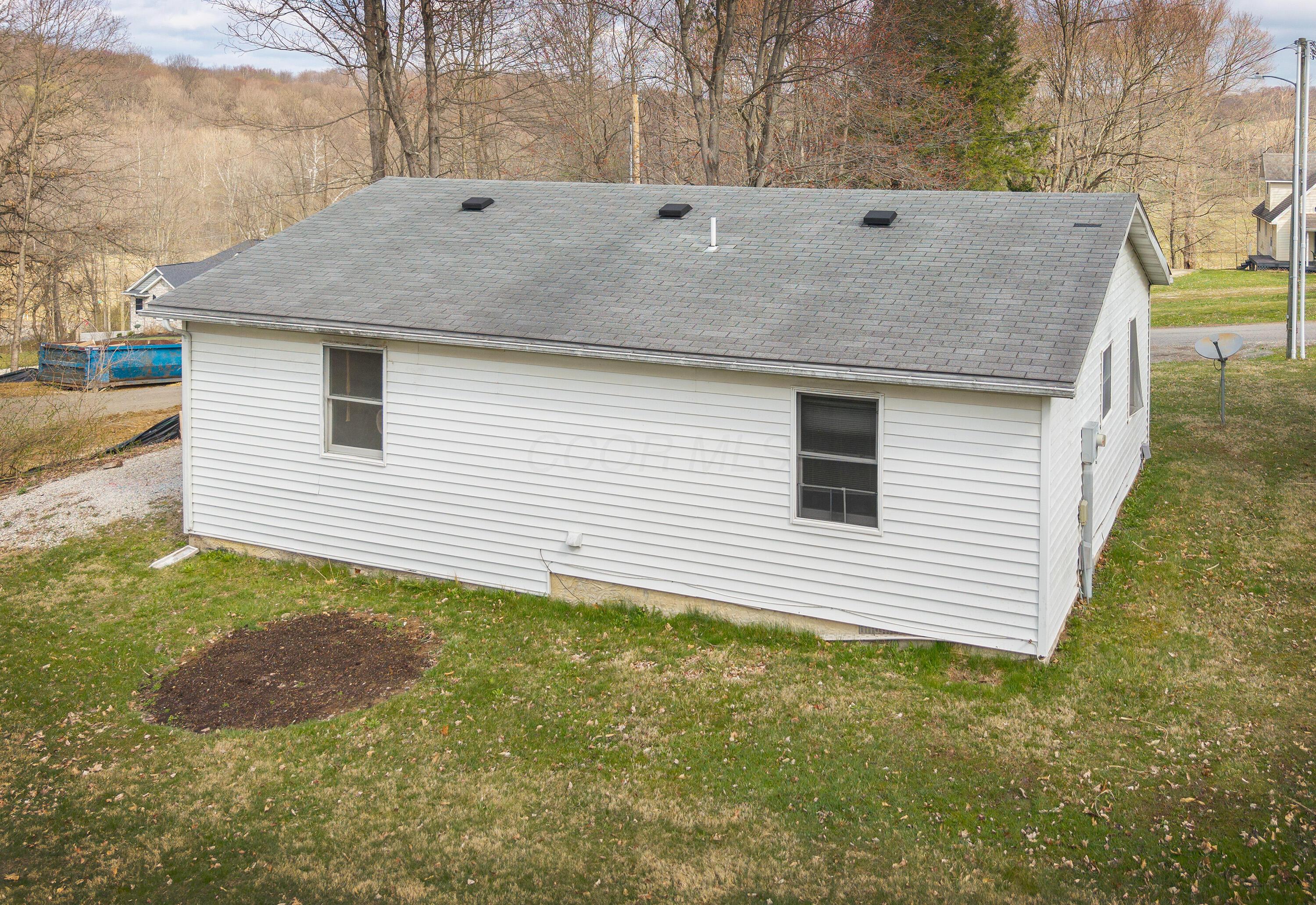 610 Terrace Ridge Circle Howard, OH 43028 - Photo 6 of 10 610TR_06