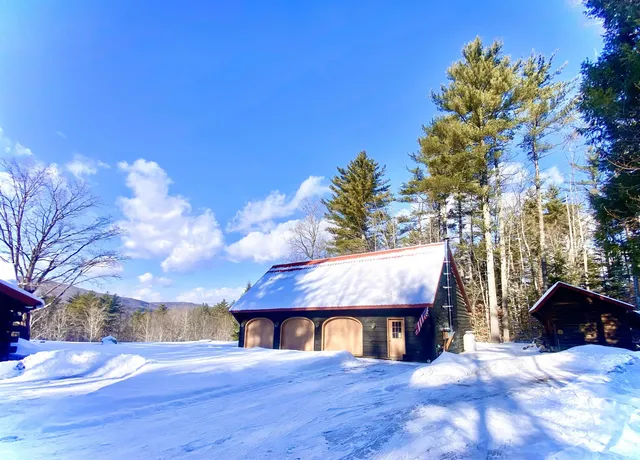 $1,100,000 | 83 Towle Road, Intervale, NH 03845