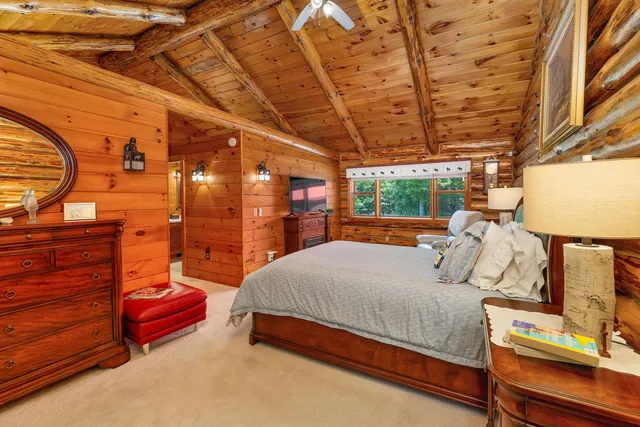 $1,100,000 | 83 Towle Road, Intervale, NH 03845