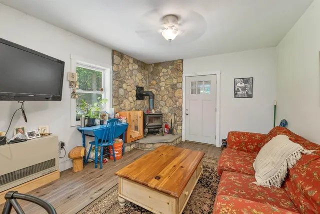 $1,100,000 | 83 Towle Road, Intervale, NH 03845