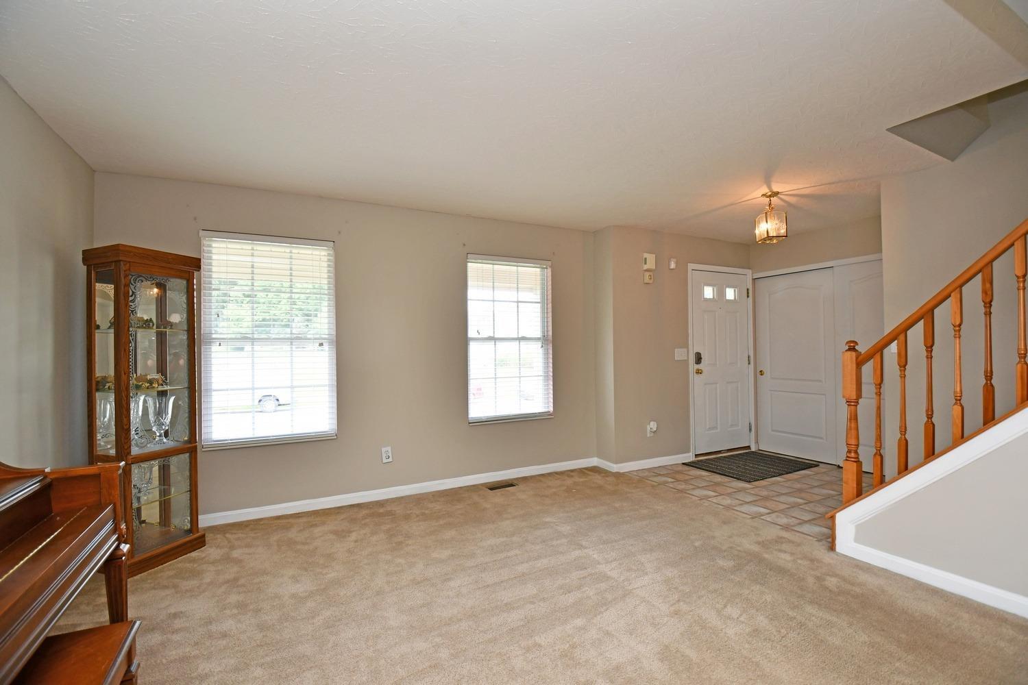 1567 Creekside Road Amelia, OH 45102 - Photo 5 of 34 Gallery Image 5