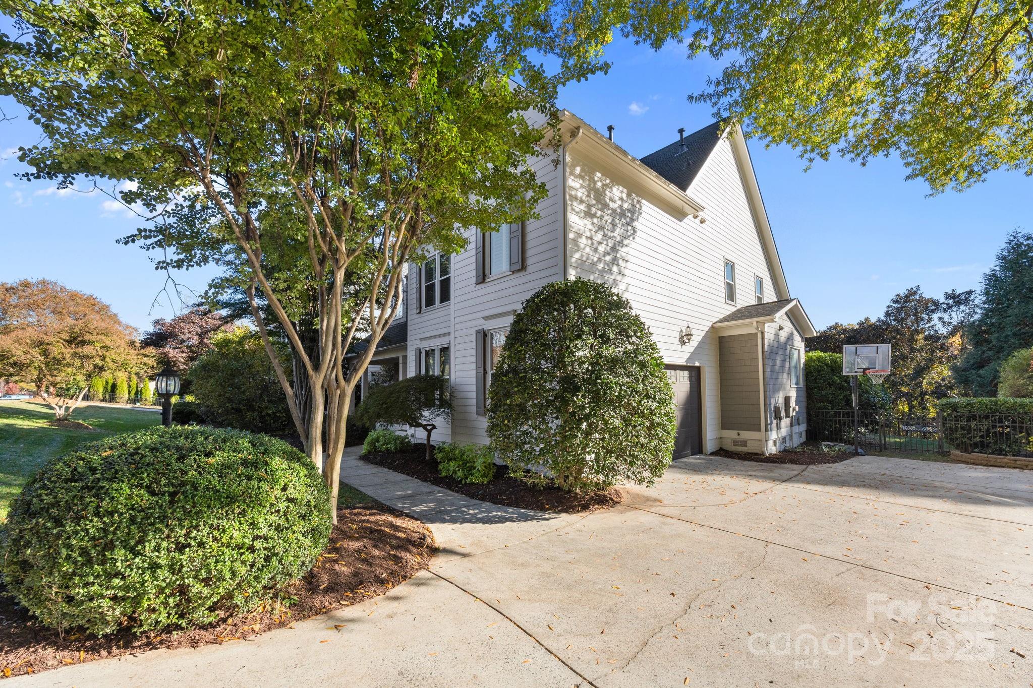 6147 Sharon Acres Road Charlotte, NC 28210 - Photo 34 of 35 Gallery Image 34