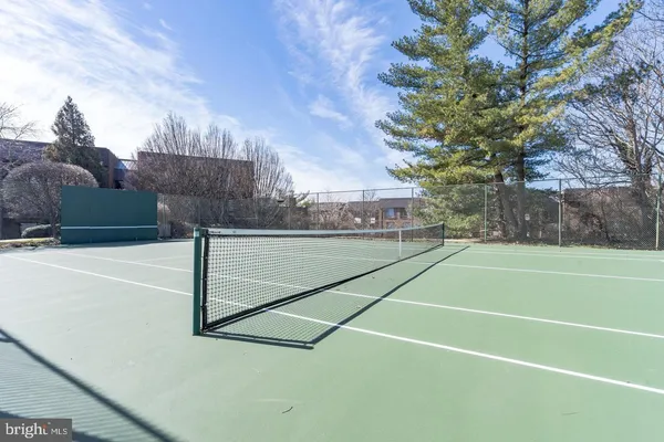 a view of a tennis court