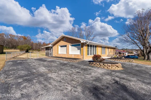 $409,900 | 5010 Newport Highway, Greeneville, TN 37743