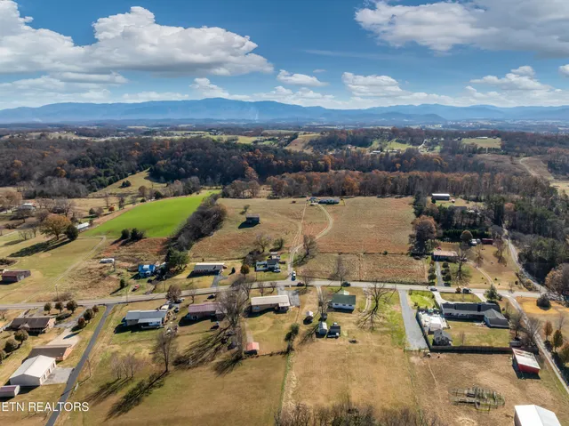 $409,900 | 5010 Newport Highway, Greeneville, TN 37743