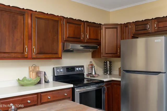 $409,900 | 5010 Newport Highway, Greeneville, TN 37743