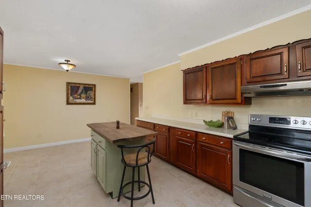 $409,900 | 5010 Newport Highway, Greeneville, TN 37743