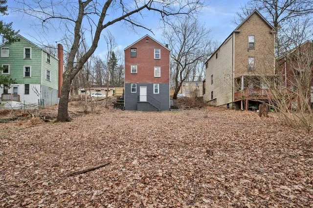 $1,650 | 1419 Clark Street, Wilkinsburg, PA 15221