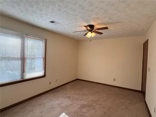 $1,550 | 1118 Booth Court, Marietta, GA 30008