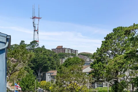 $649,900 | 5320 Diamond Heights Boulevard, Unit 305K, San Francisco, CA 94131