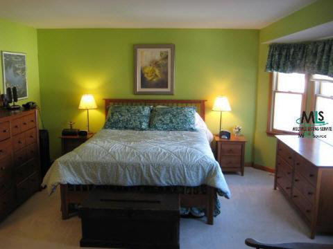 1792 Hampton Road Grosse Pointe, MI 48236 - Photo 8 of 9 632020-7.JPG