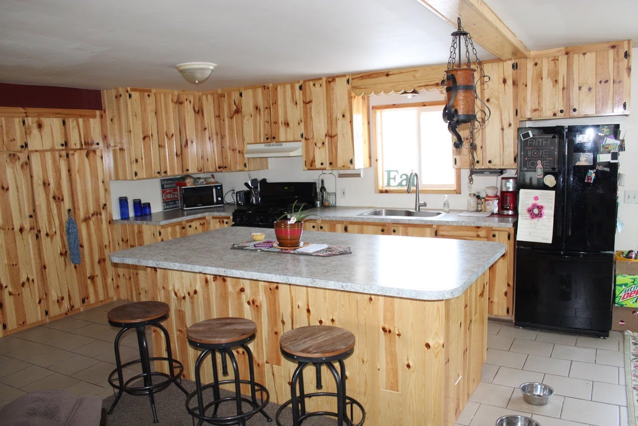 6798 South Oak Road Grayling, MI 49738 - Photo 3 of 15 Gallery Image 3