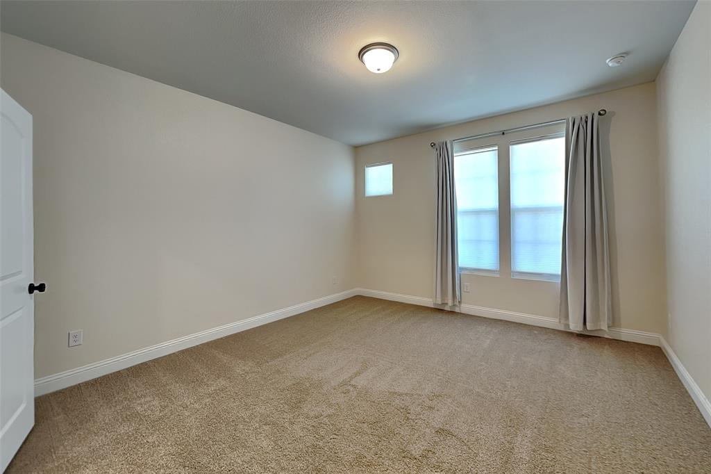8441 Royal Star Road Rowlett, TX 75089 - Photo 8 of 14
