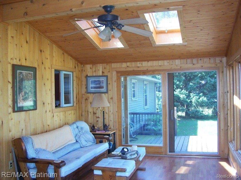 20550 North Lake Road Gregory, MI 48137 - Photo 9 of 13 nl_three_season_room