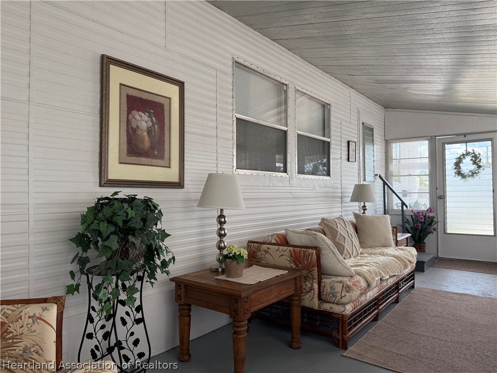 2201 Oceanview Street Sebring, FL 33870 - Photo 4 of 23
