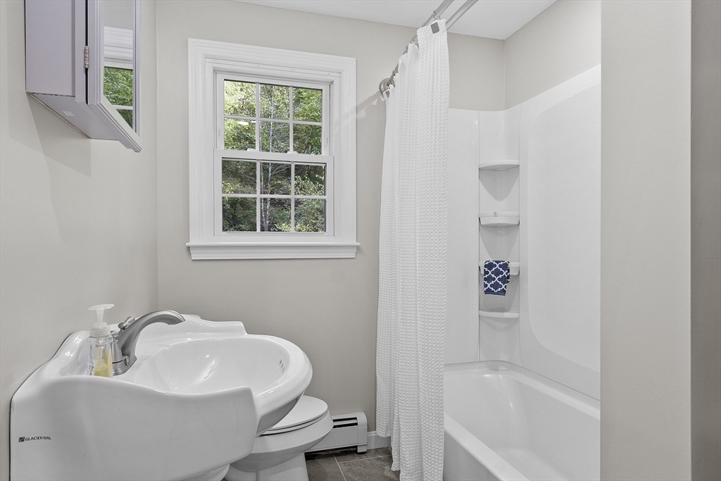10 Cross Road Westminster, MA 01473 - Photo 28 of 42