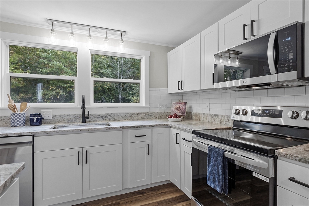 10 Cross Road Westminster, MA 01473 - Photo 9 of 42