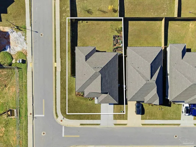 a view of outdoor space yard and patio
