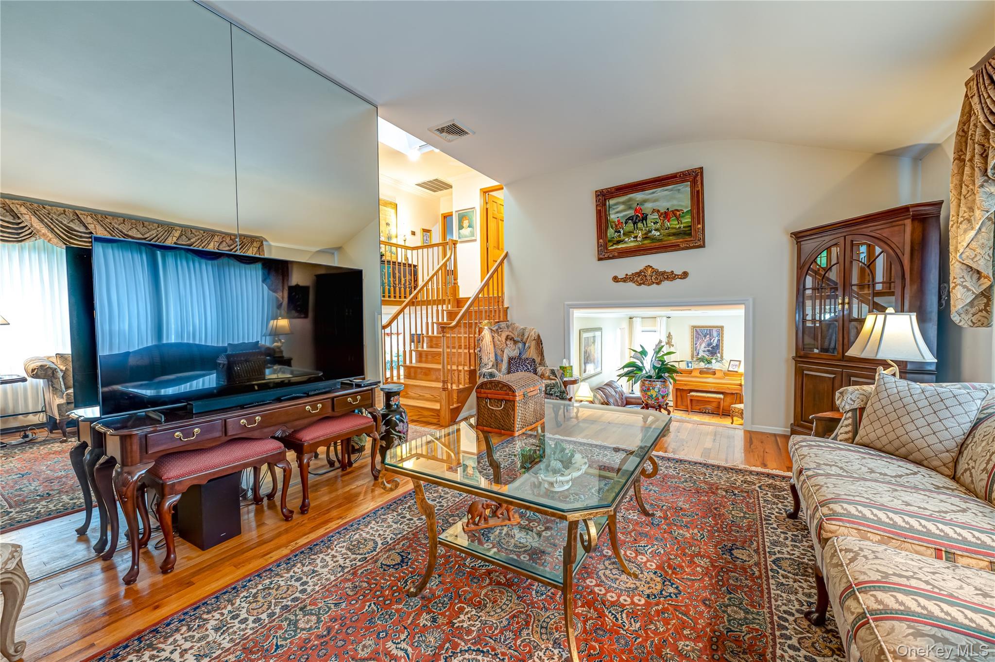 32 Dressler Road Greenlawn, NY 11740 - Photo 26 of 44