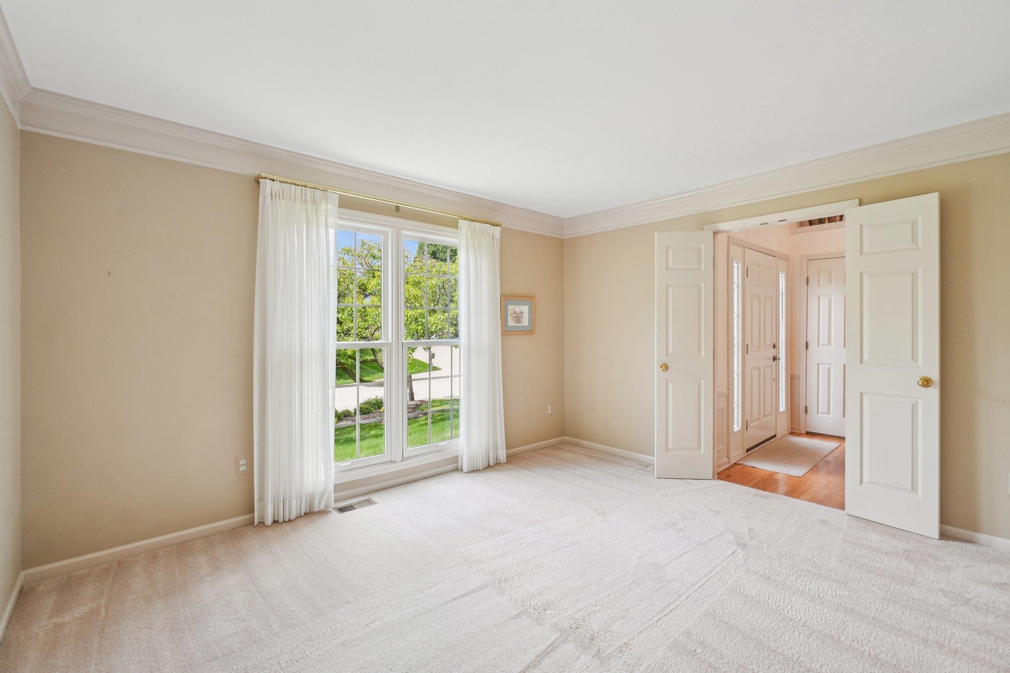1678 Hillcrest Drive Rochester, MI 48306 - Photo 14 of 50 50213236-d615e26e-a969-427e-9364-c5f2af342150.JPG