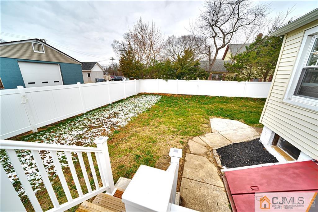 117 Old Matawan Road Old Bridge, NJ 08857 - Photo 4 of 25 Gallery Image 4